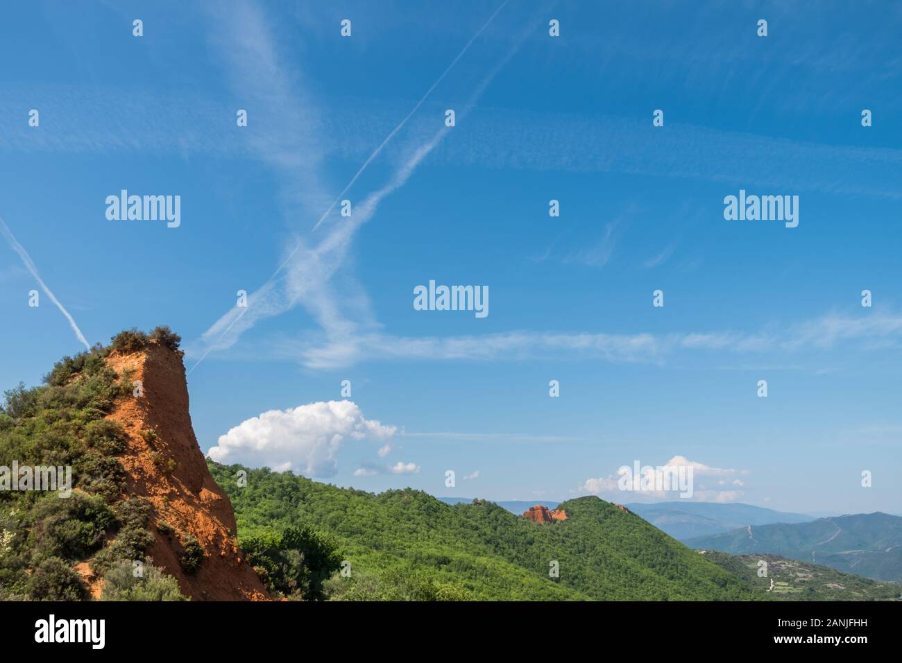 Vista de las montañas de las Médulas, Patrimonio de la Humanidad Foto de stock