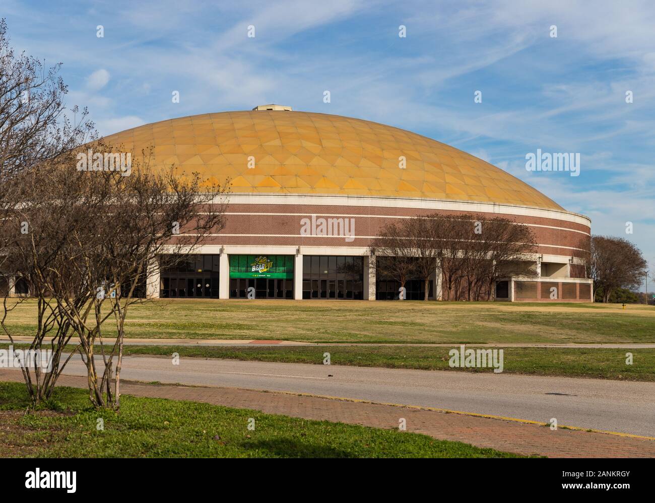 Waco, TX / USA - 12 de enero de 2020: Ferrell Center en el Campus de la Universidad de Baylor Foto de stock