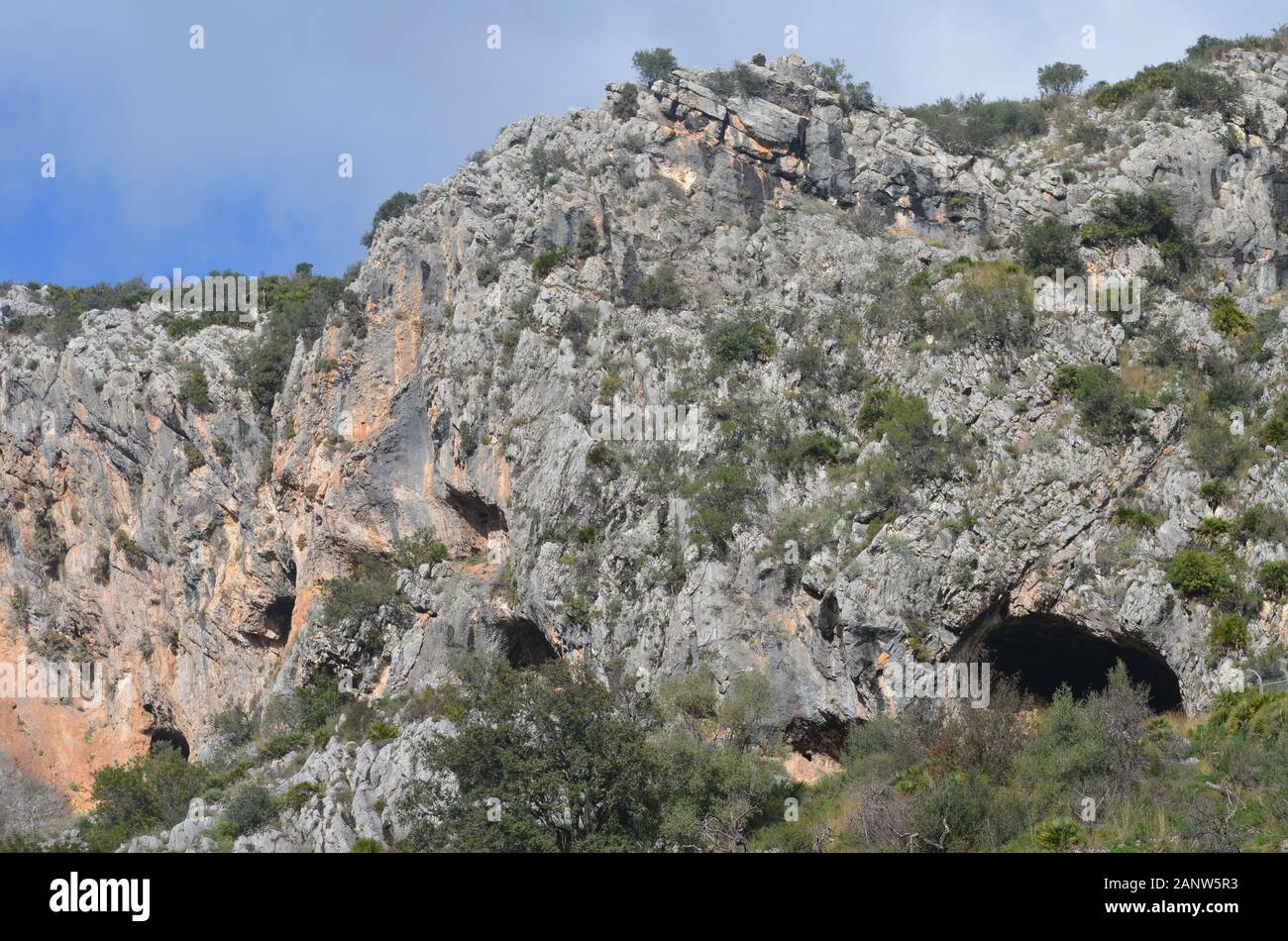 Alrededores del sitio de arte rupestre Pla de Petrarcos (la Marina, Alicante, sur de España) Foto de stock