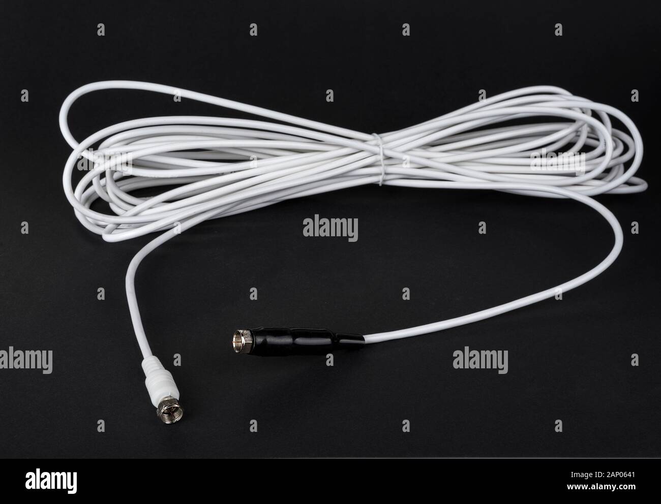 Para una televisión por cable con conector f. Concepto de de audio y vídeo Fotografía de stock - Alamy