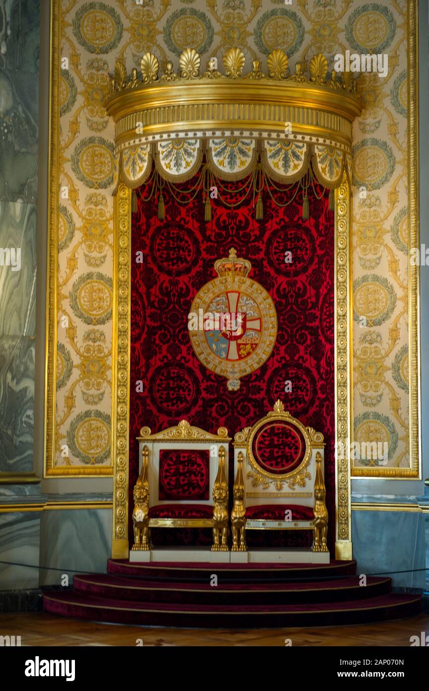 Copenhague/Dinamarca07.03.2015.Christianborg Palace, el Royal salas de recepción, el trono real Foto de stock