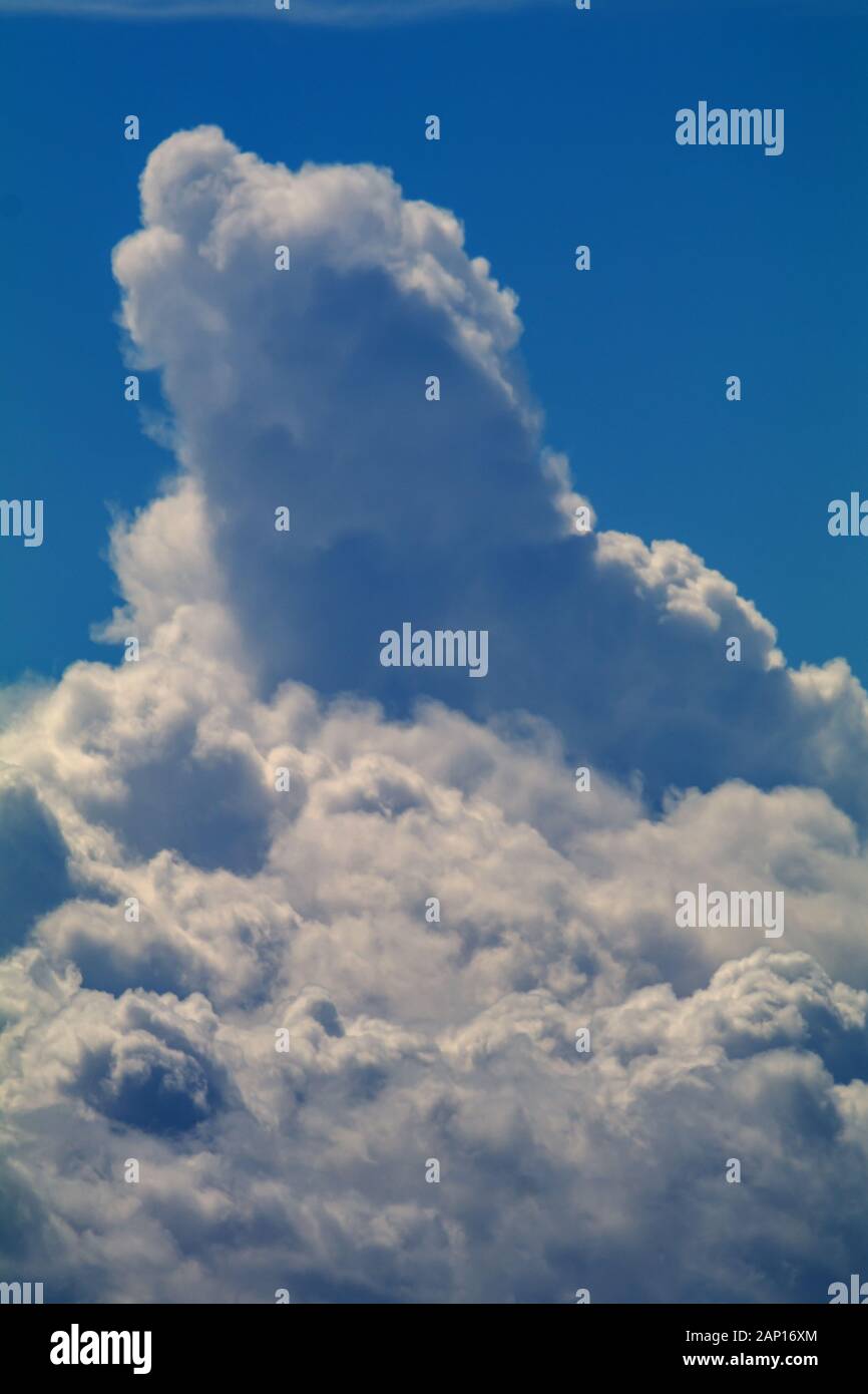 Nubes Cumulus Foto de stock