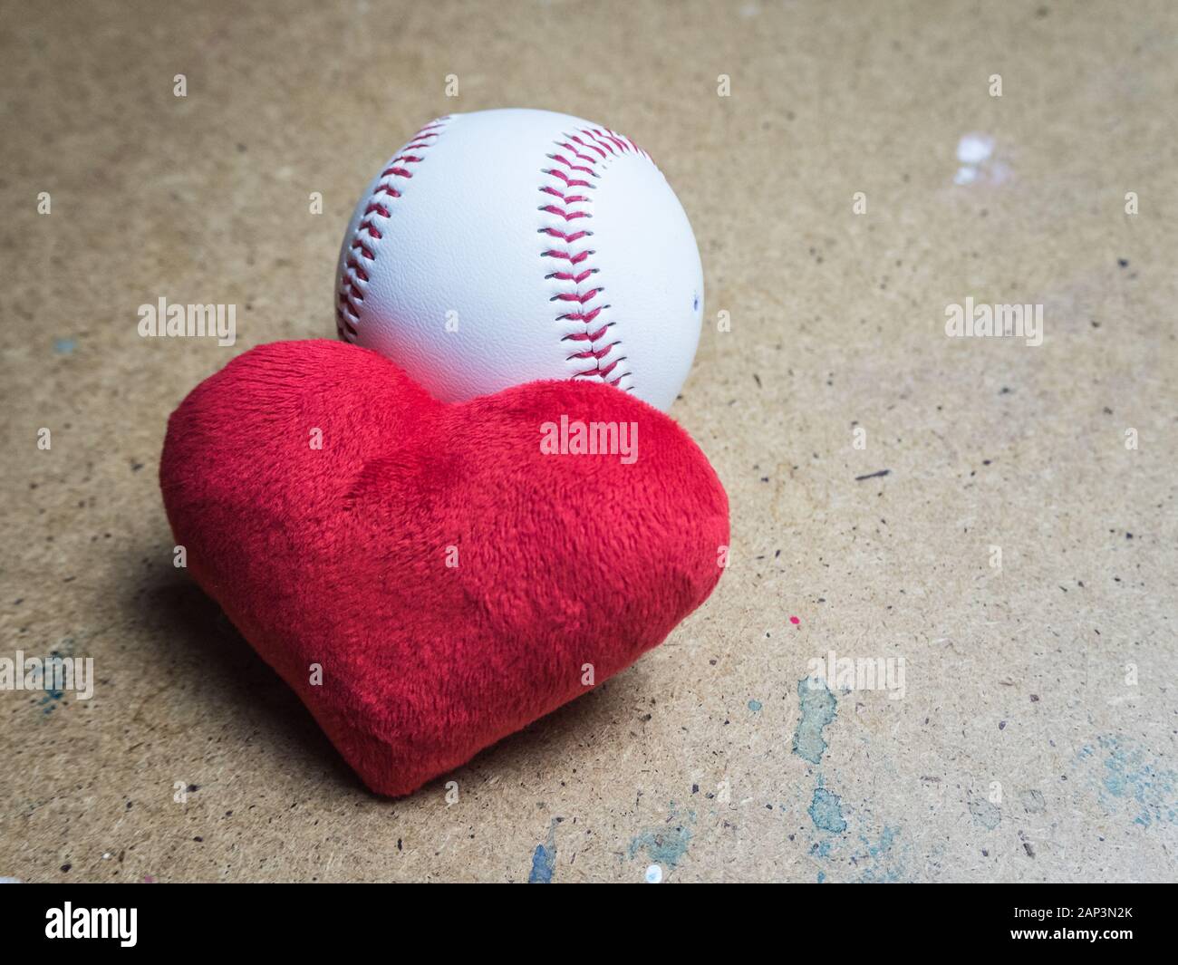 Love Game Heart Softball Fotos E Imagenes De Stock Alamy