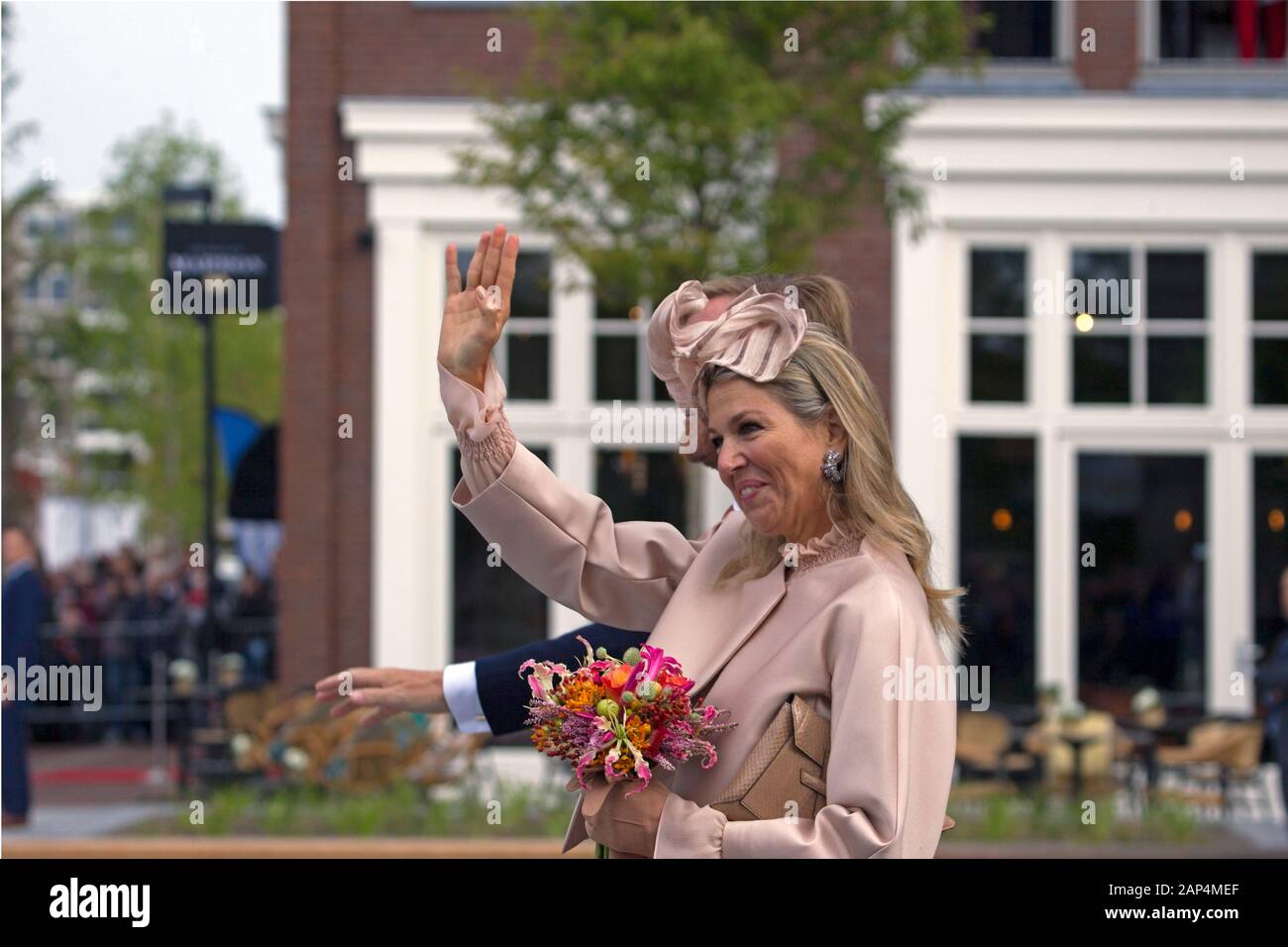 Hoogeveen, Holanda - 18 de septiembre de 2019: Visita del rey Willem-Alexander y Reina Maxima Hoogeveen, Holanda Foto de stock