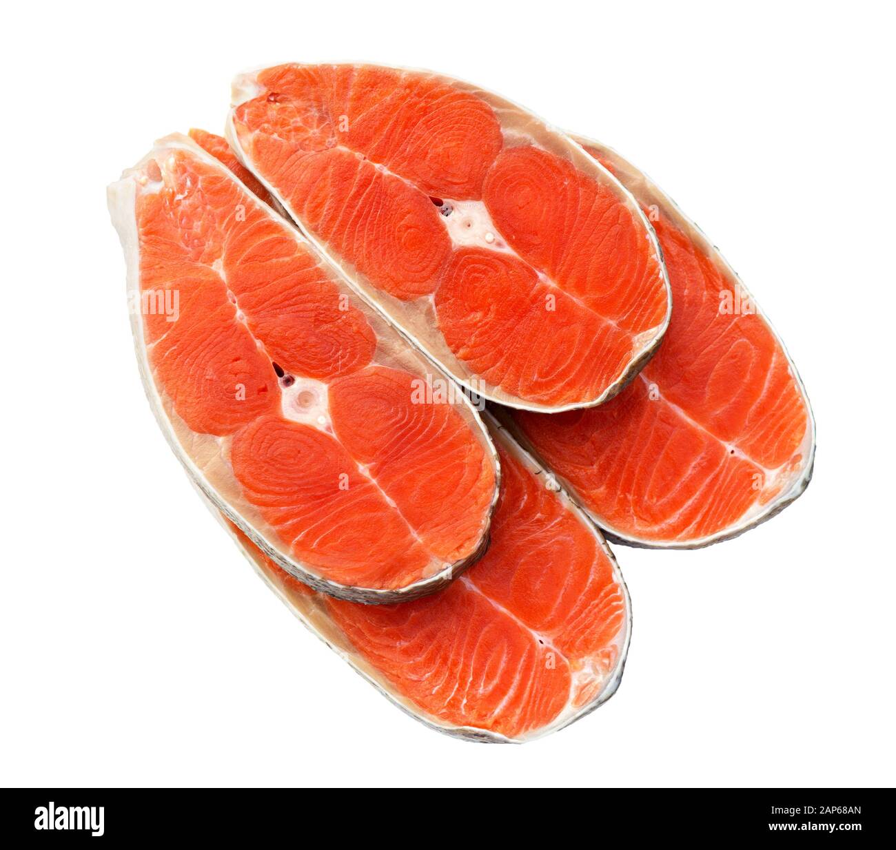 Filete de pescado rojo de salmón crudo fresco aislado sobre fondo blanco. Foto de stock