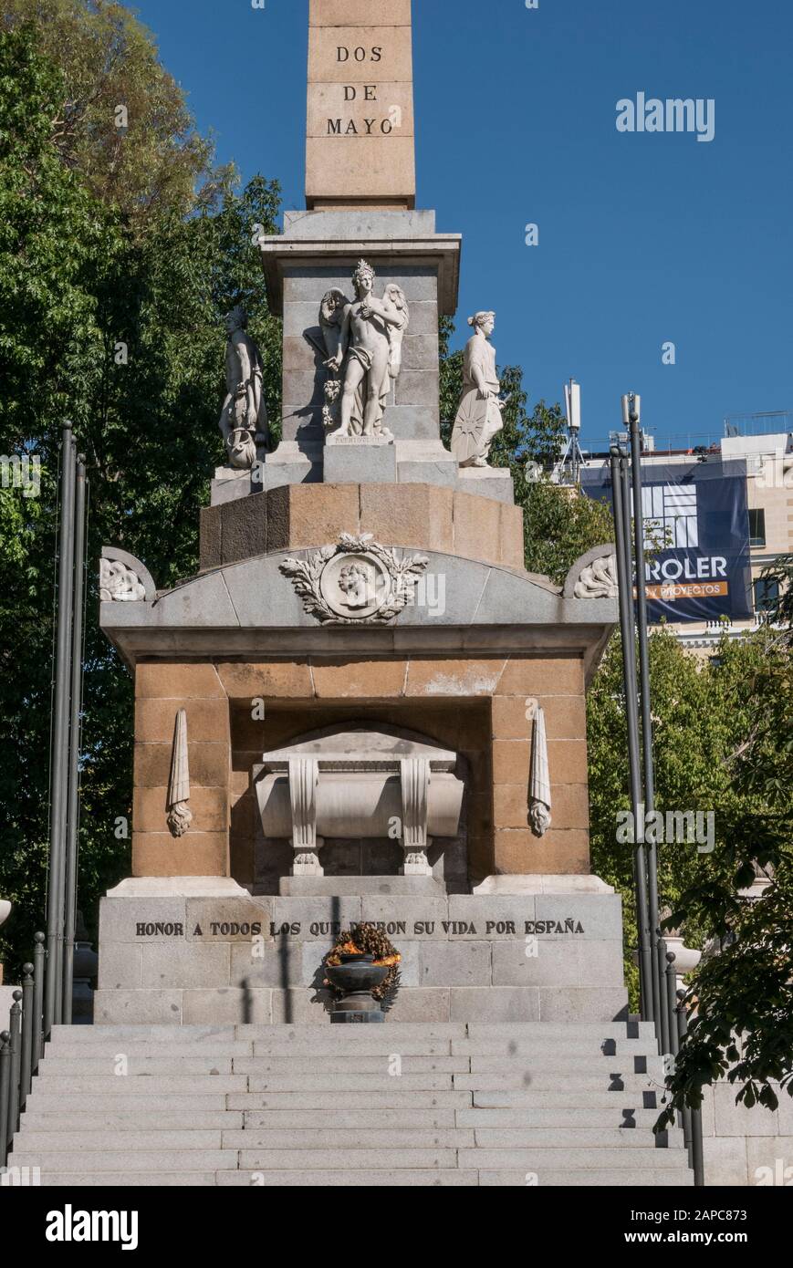 Monumento dos de Mayo, Madrid, España Foto de stock