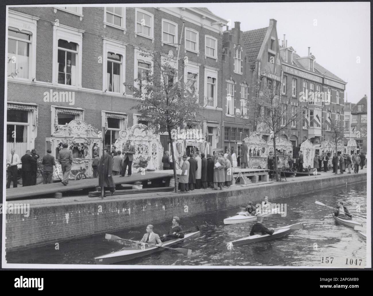 Serie Imprimir ANEFO [RVD Own without caption] Descripción Colección