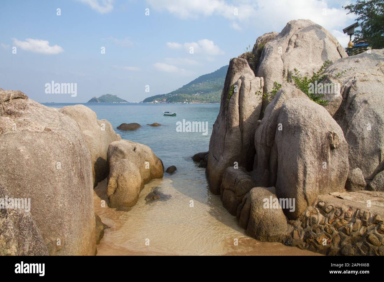 Tailandia rocas en el mar Foto de stock