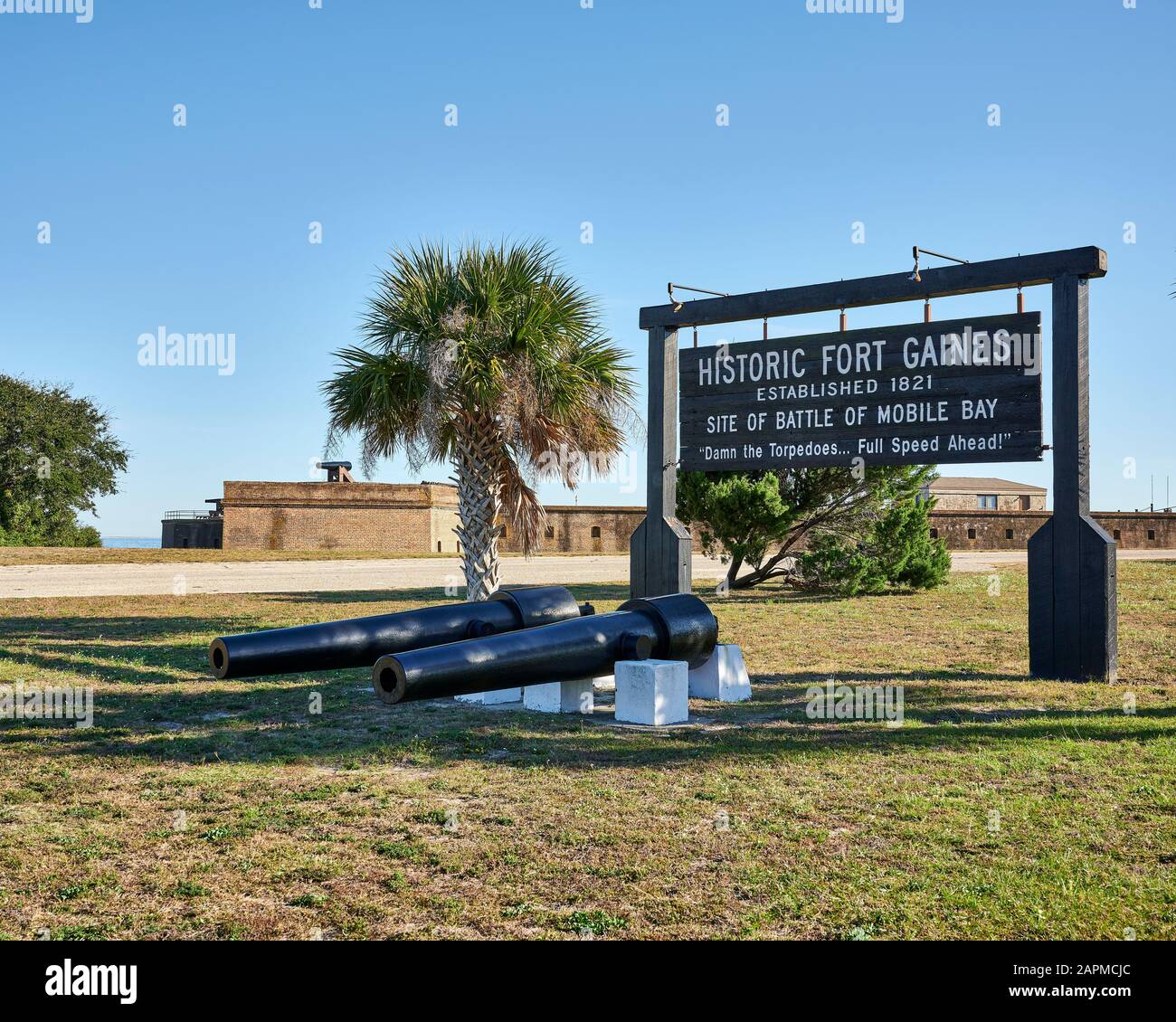 Señal de entrada al histórico Fort Gaines donde se libró la batalla de Mobile Bay, en Dauphin Island Alabama, EE.UU Foto de stock