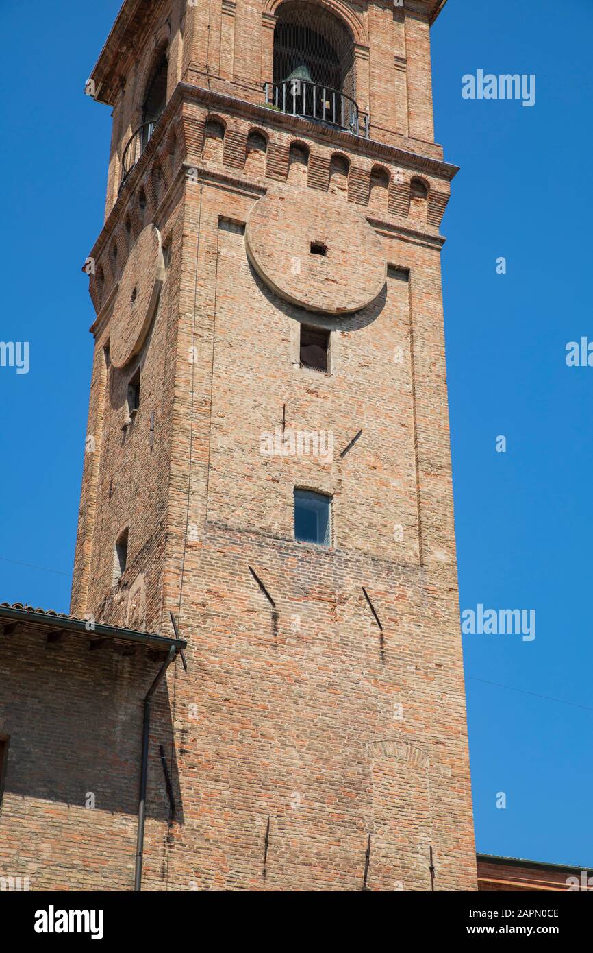Campanario del Palazzo del Ridotto, Cesena, Provincia de Forlì-Cesena, Italia. Foto de stock