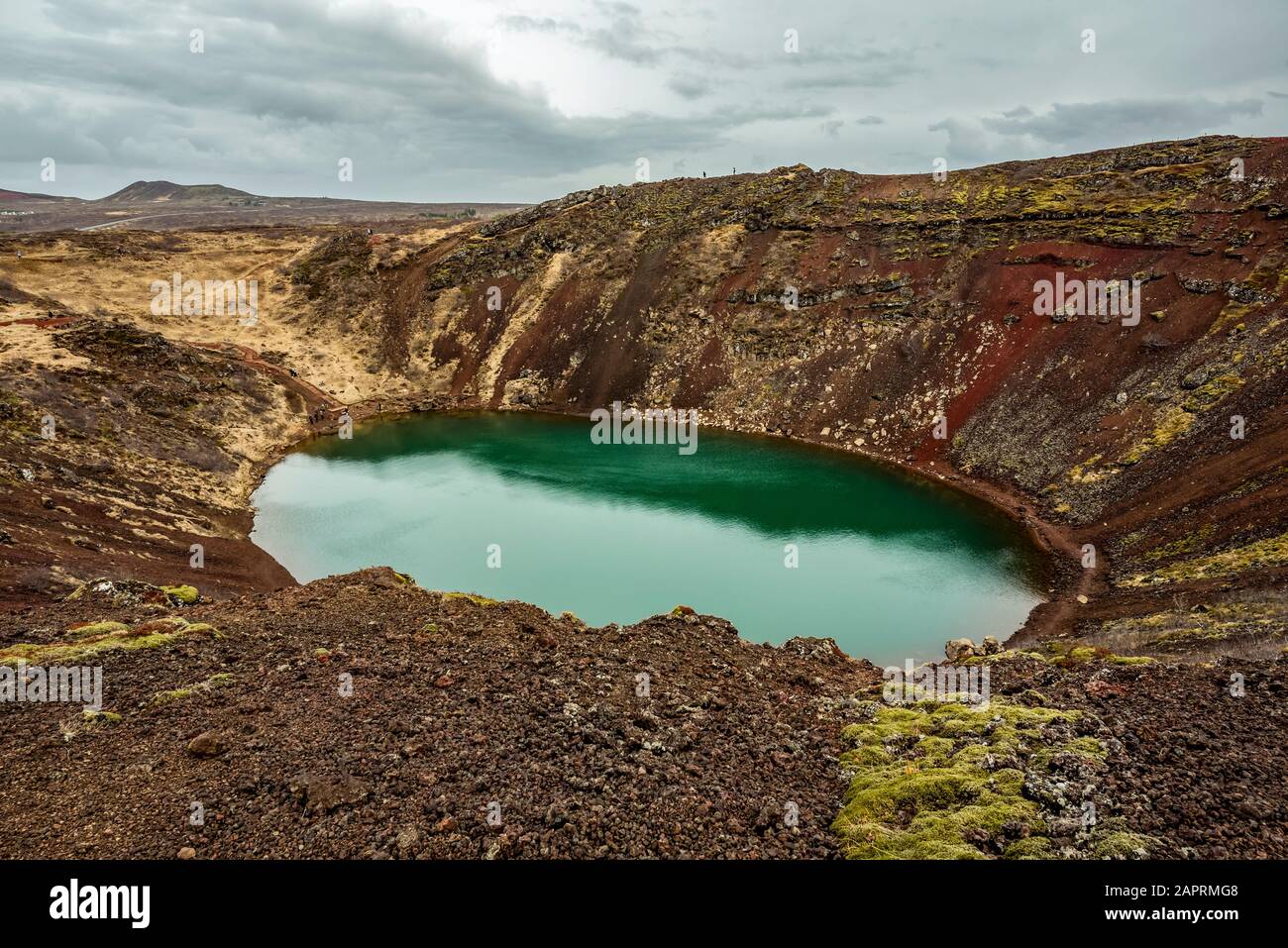 Kerid Crater, un lago de cráter volcánico situado en la zona de Grimsnes; Islandia Foto de stock
