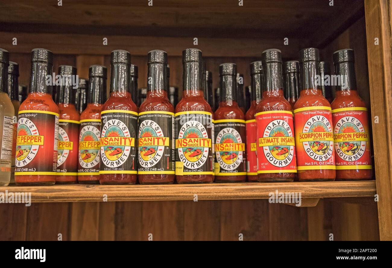 Salsas embotelladas fotografías e imágenes de alta resolución Alamy