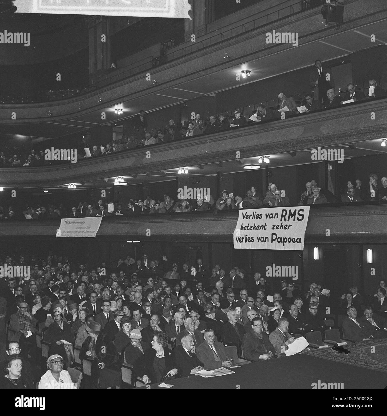 Manifestación Rsm En La Haya Fecha: 14 De Abril De 1962 Lugar: Den Haag, Zuid-Holland Foto de stock