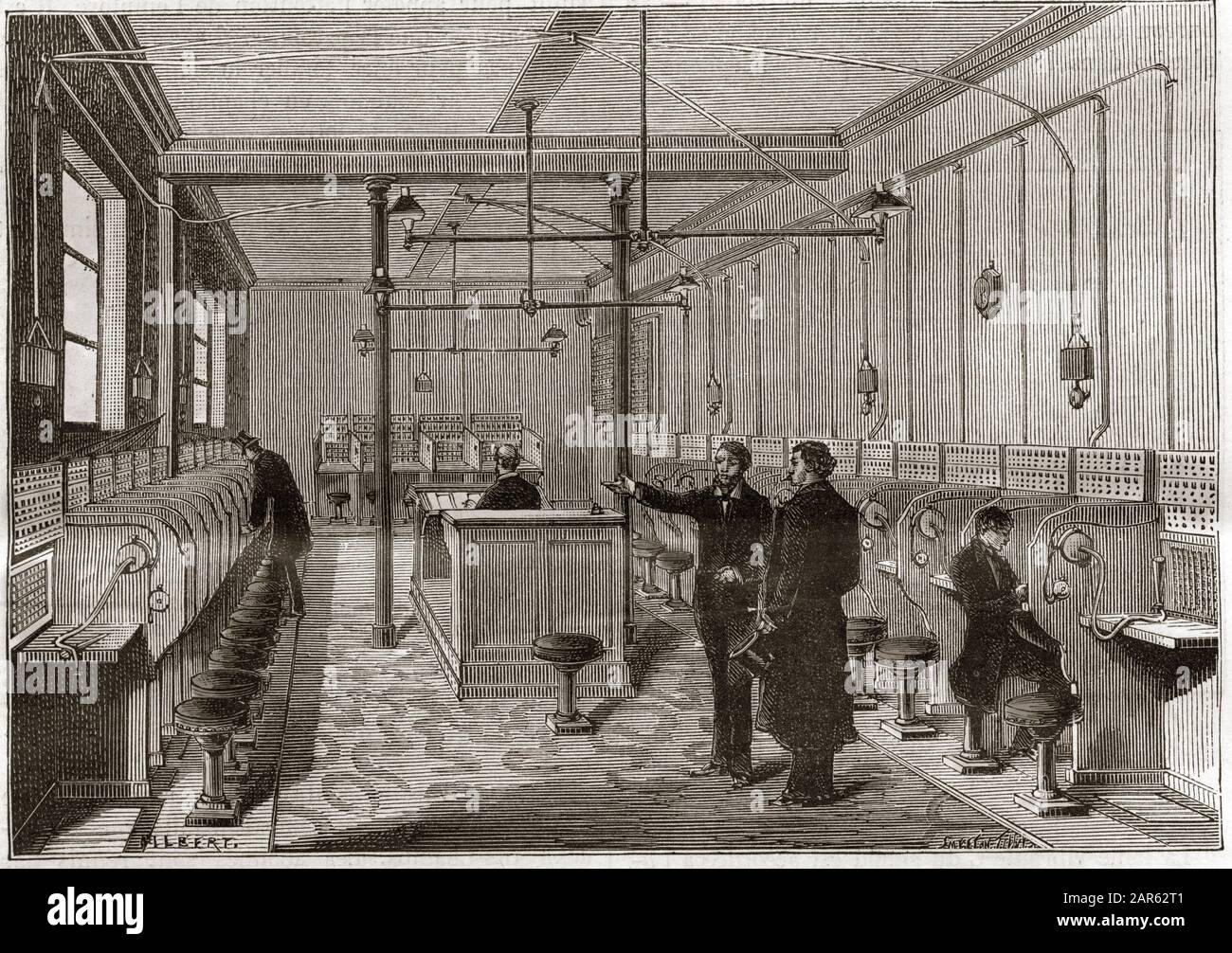 Intercambio telefónico construido de acuerdo con el sistema Edison Gower-Bell de telecomunicaciones - premier central telefonique francais a Paris en 1879 - sys Foto de stock