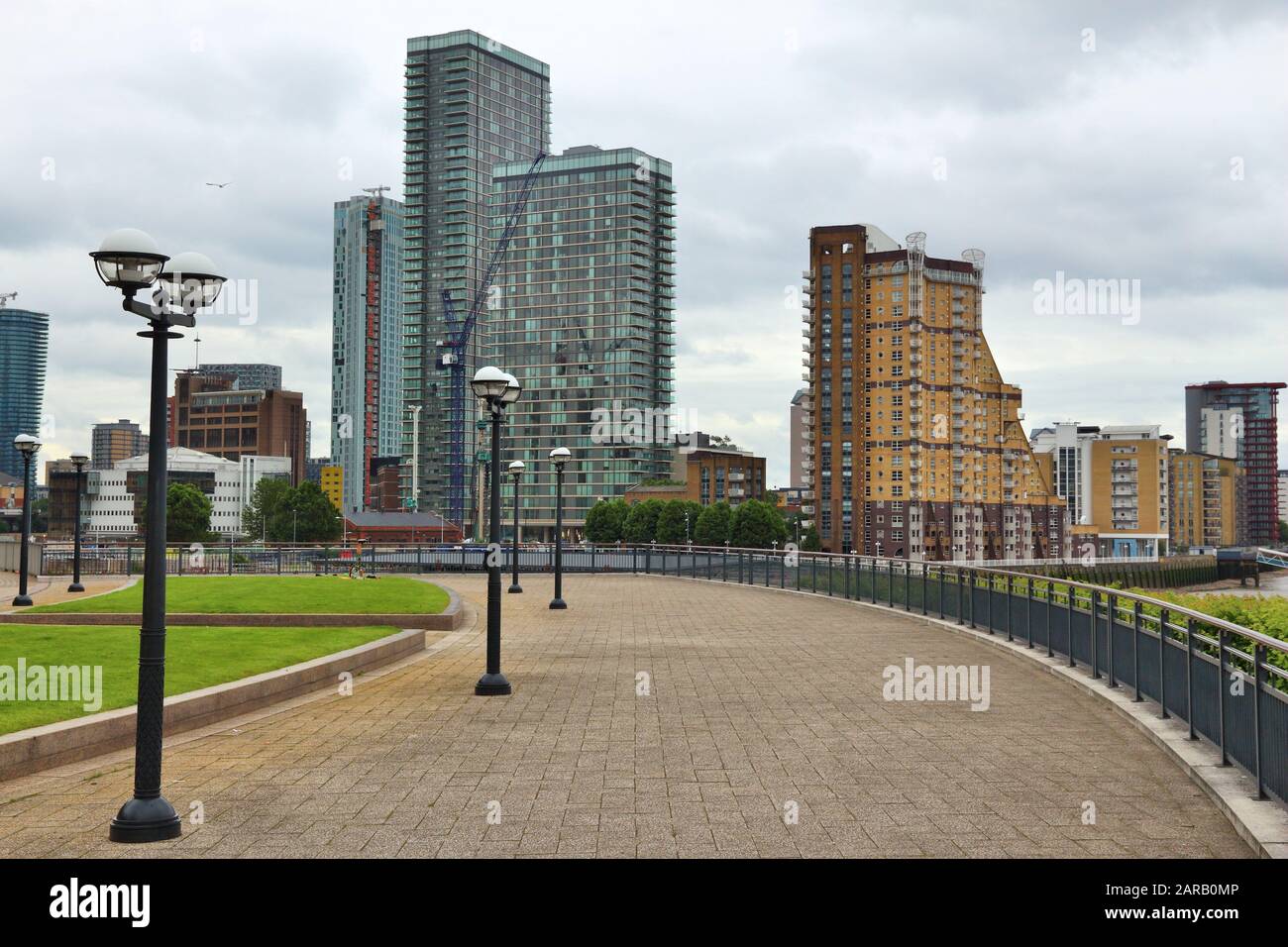 Perfil de Canary Wharf en Londres, Reino Unido. Foto de stock