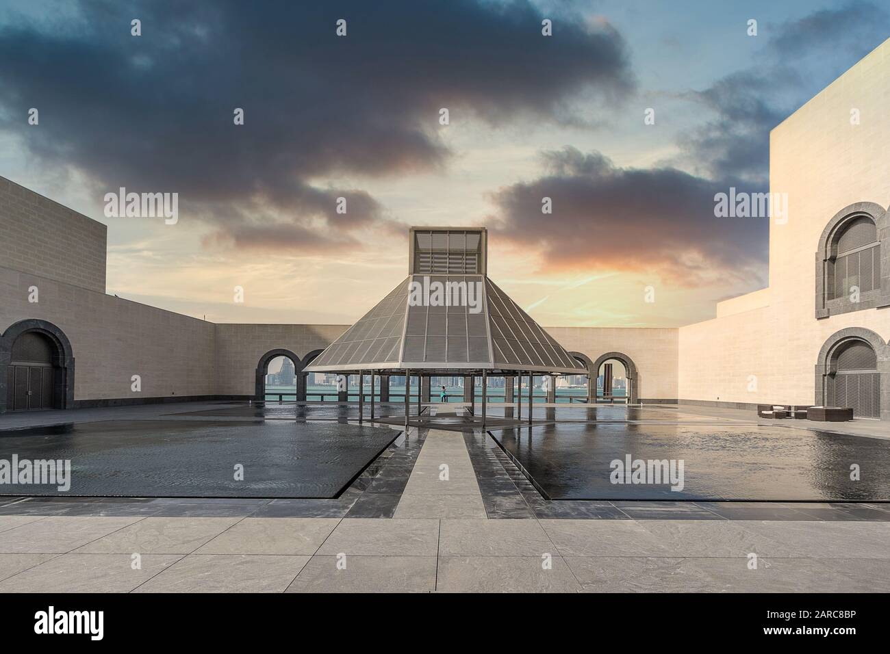 Museunm de Arte Islámico en Doha Qatar Foto de stock