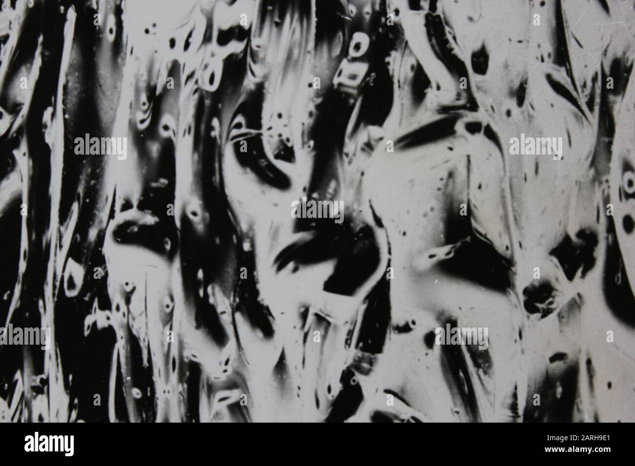 Fotografía abstracta extrema blanca y negra de los años setenta Foto de stock
