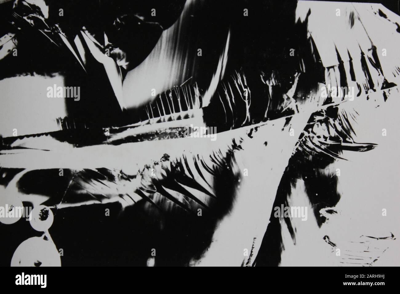 Fotografía abstracta extrema blanca y negra de los años setenta Foto de stock