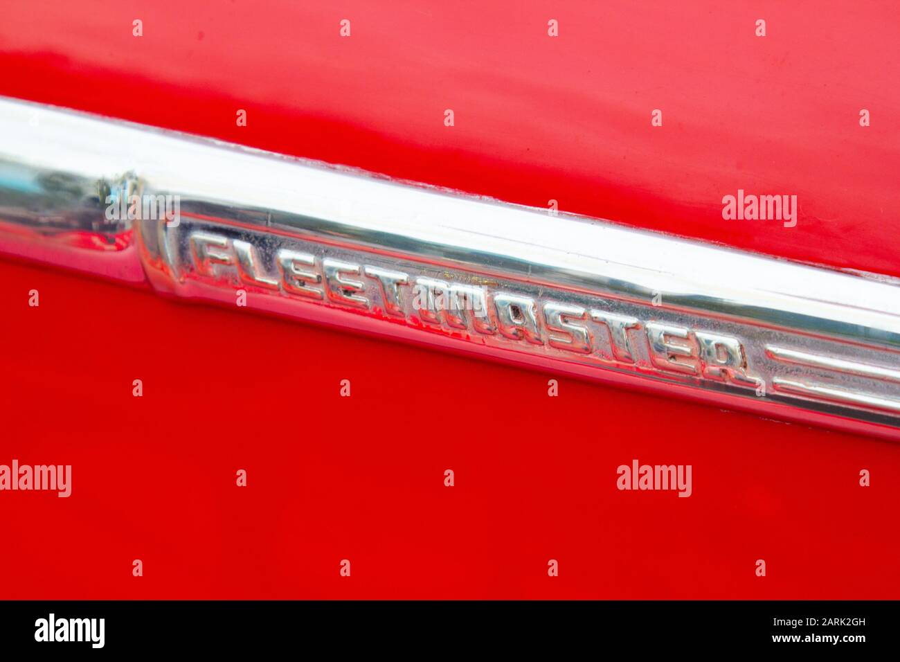 Logotipo de níquel detr red 1937 Chevrolet Fleetmaster. Foto de stock