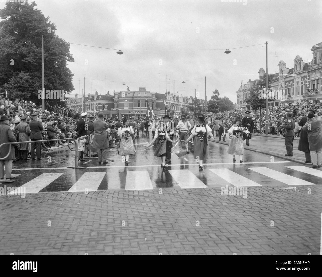 Vierdaagse Nijmegen Fecha: 29 Julio 1966 Ubicación: Nijmegen Palabras Clave: Viemaage Foto de stock