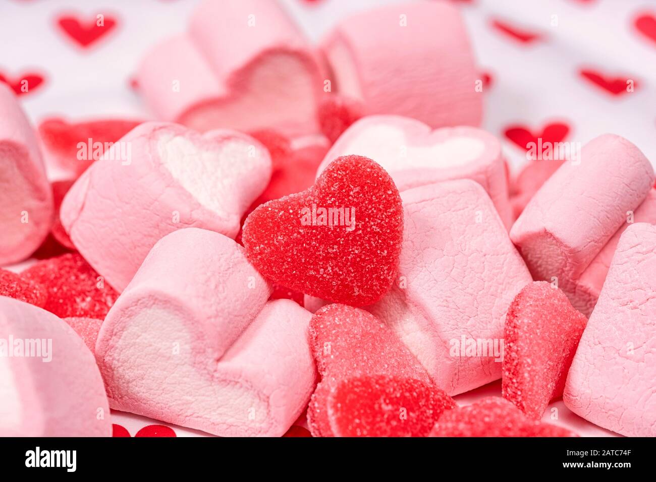 Primer plano de dulces con forma de corazón Foto de stock