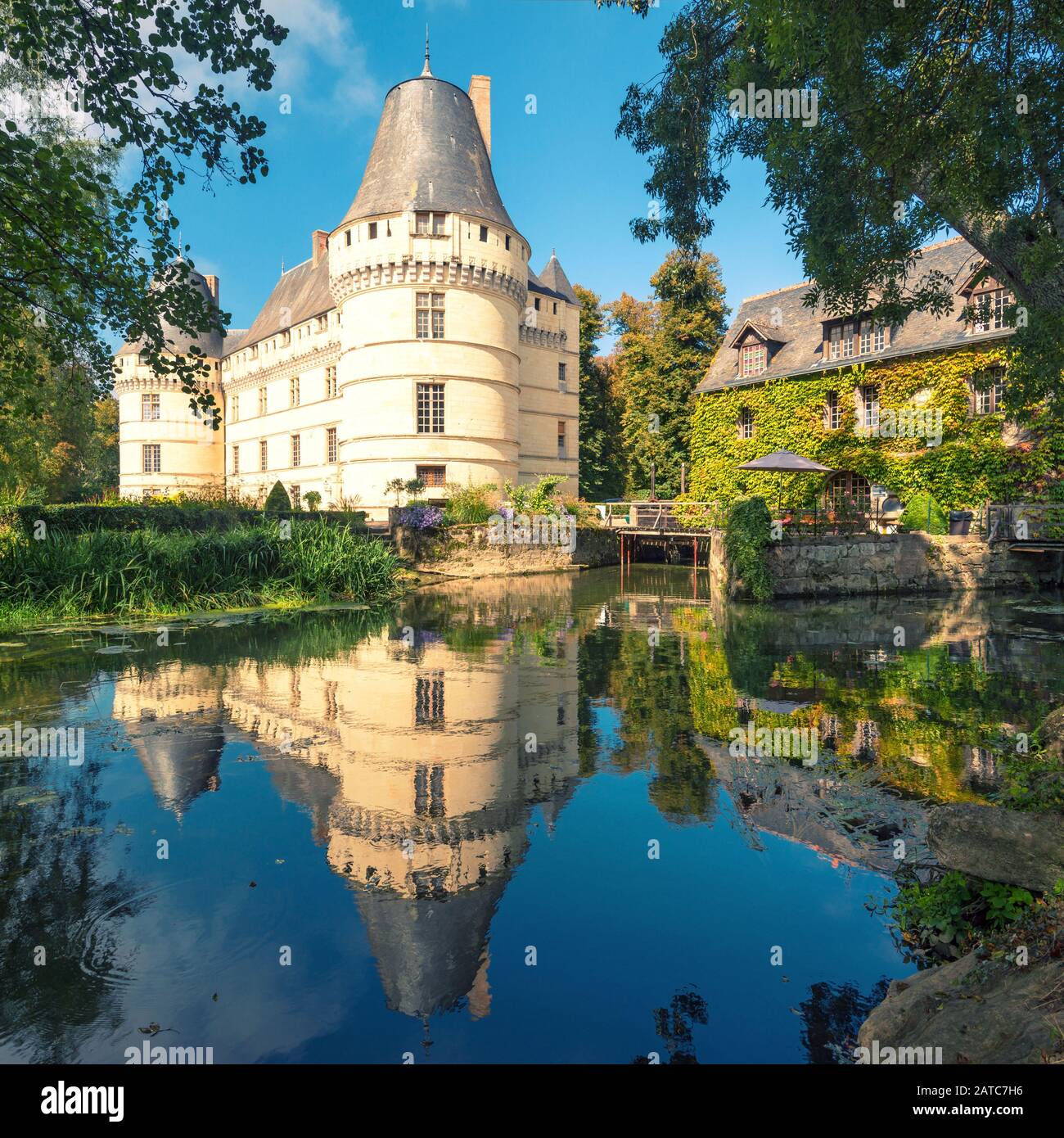 El castillo de l'Islette, Francia. Este castillo renacentista está situado en el valle del Loira, fue construido en el siglo XVI y es una atracción turística. Foto de stock