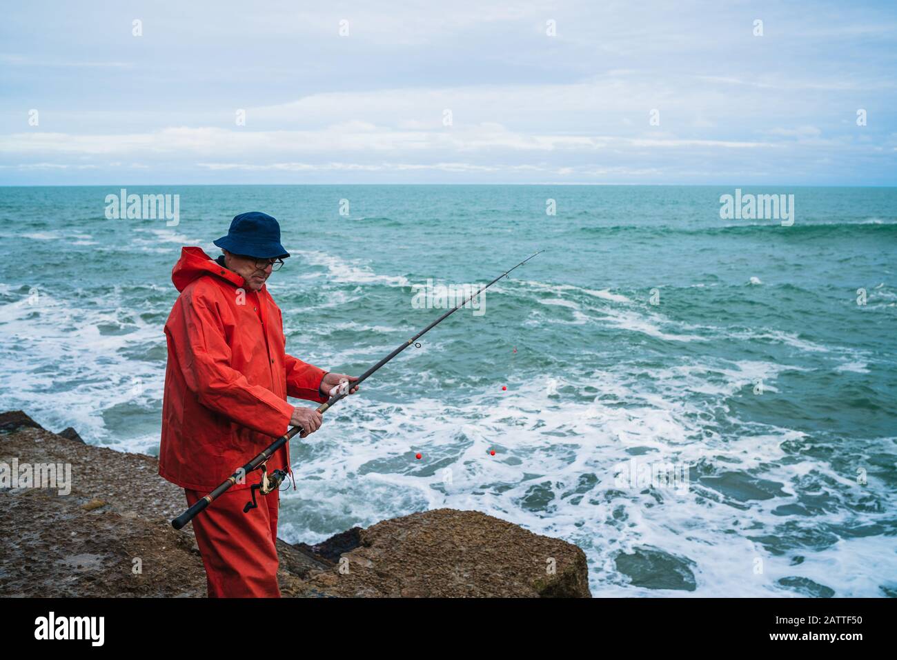 Concepto de pesca en el mar fotografías e imágenes de alta resolución -  Alamy