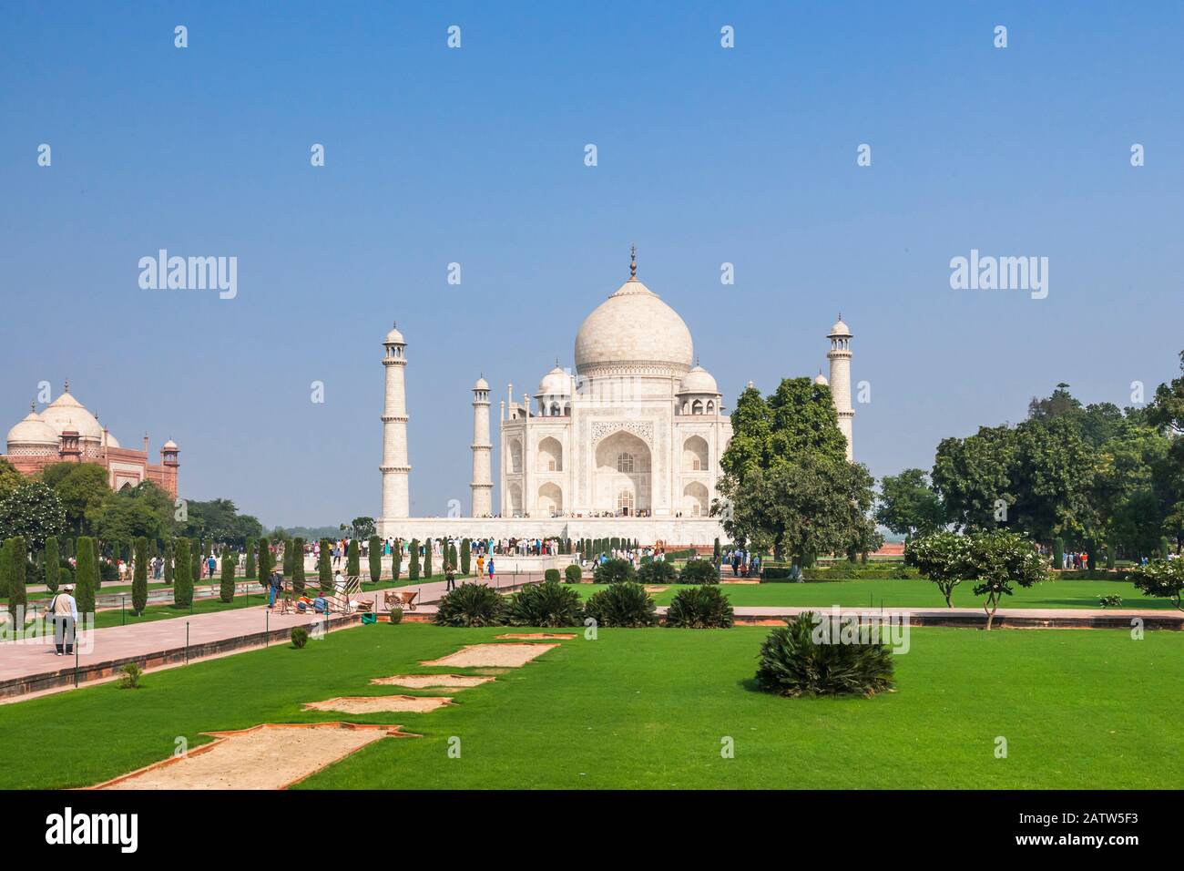 Taj Mahal, mausoleo de mármol blanco, construido por Shah Jahan, arquitectura mughal India, Agra