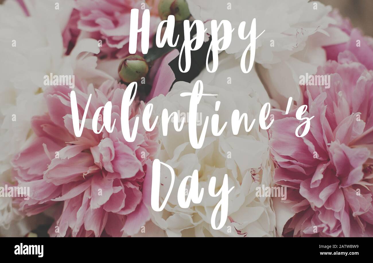 Letras en colores pastel fotografías e imágenes de alta resolución Alamy