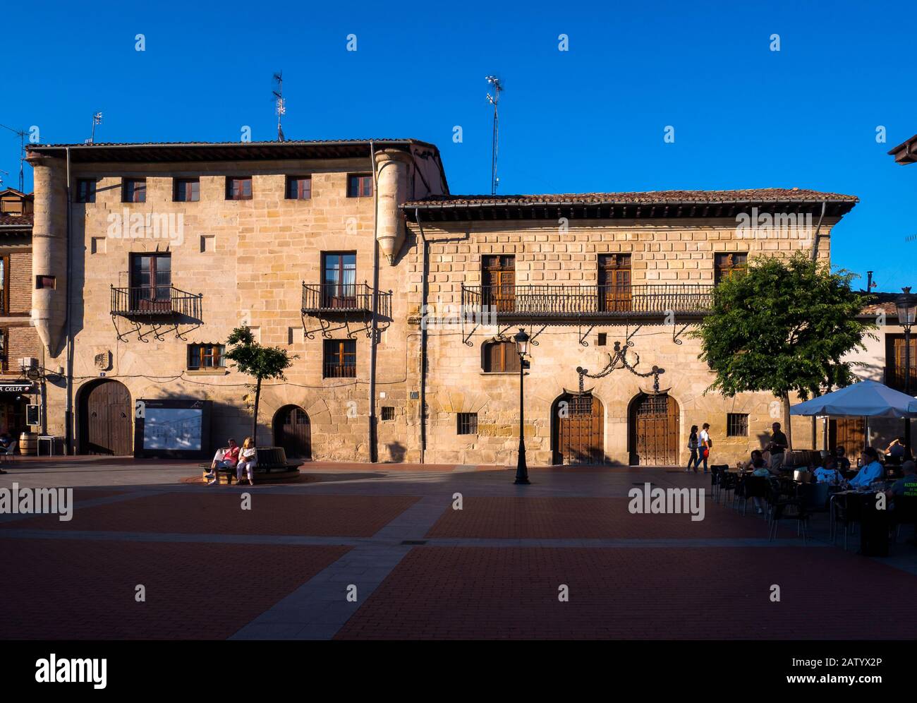 Casa de las cadenas y Casa de los Urbina. Miranda de Ebro. Burgos. Castilla  León. España Fotografía de stock - Alamy