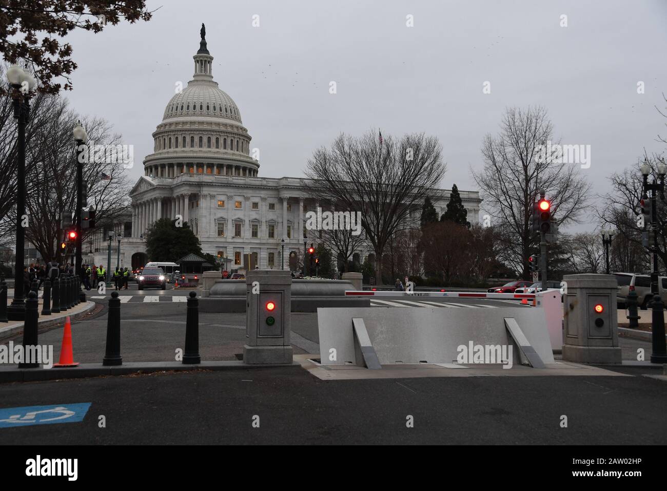 Washington, DC, EE.UU. 5 de febrero de 2020. 2/5/20 -Capitolio de EE.UU. -Washington, DC.el Senado vota para absolver al presidente Donald J. Trump sobre los dos artículos de la acusación dentro del Capitolio de EE.UU. Crédito: Christy Bowe/Zuma Wire/Alamy Live News Foto de stock