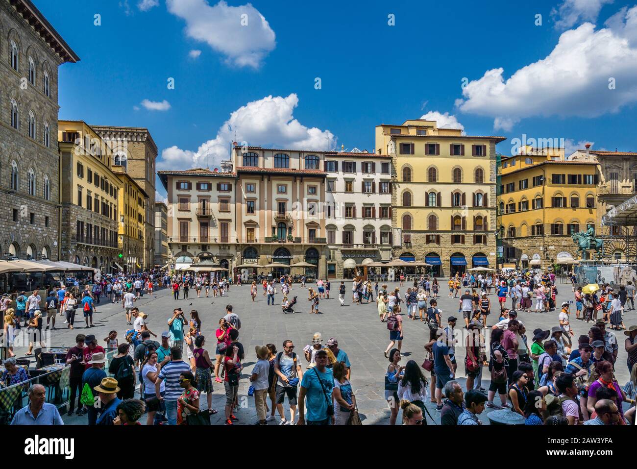 Piazza della Signoria en el corazón de la Florencia medieval, Toscana, Italia Foto de stock