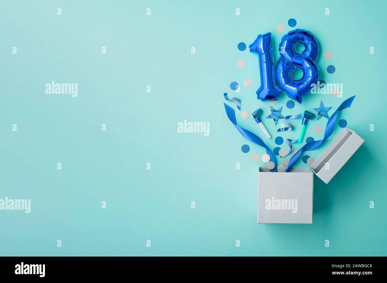 Happy birthday number 18 greeting fotografías e imágenes de alta resolución  - Alamy