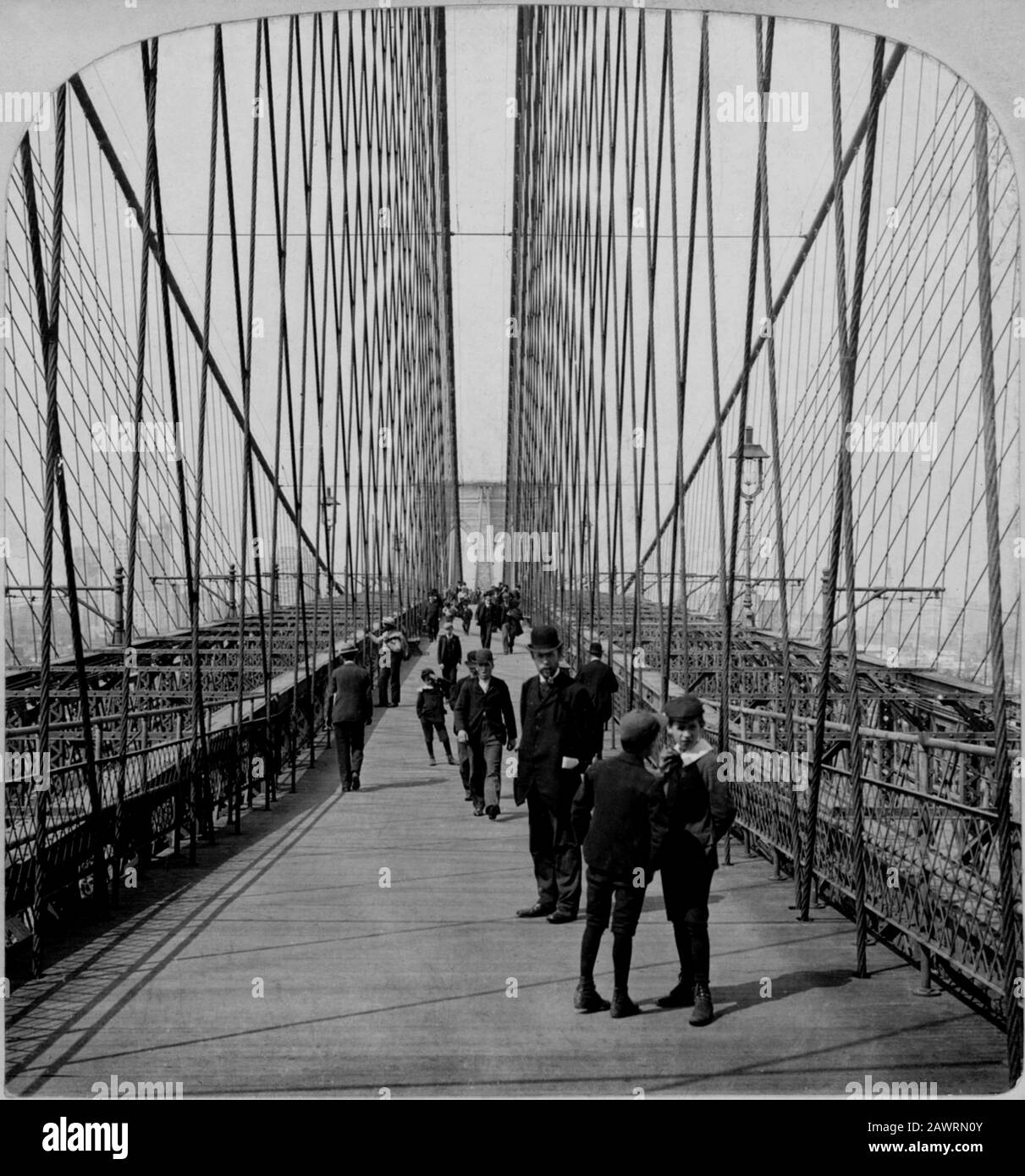 Puentes Colgantes (II): La Fabulosa Historia Del Puente De Brooklyn Jot  Down Cultural Magazine | sptc.edu.bd