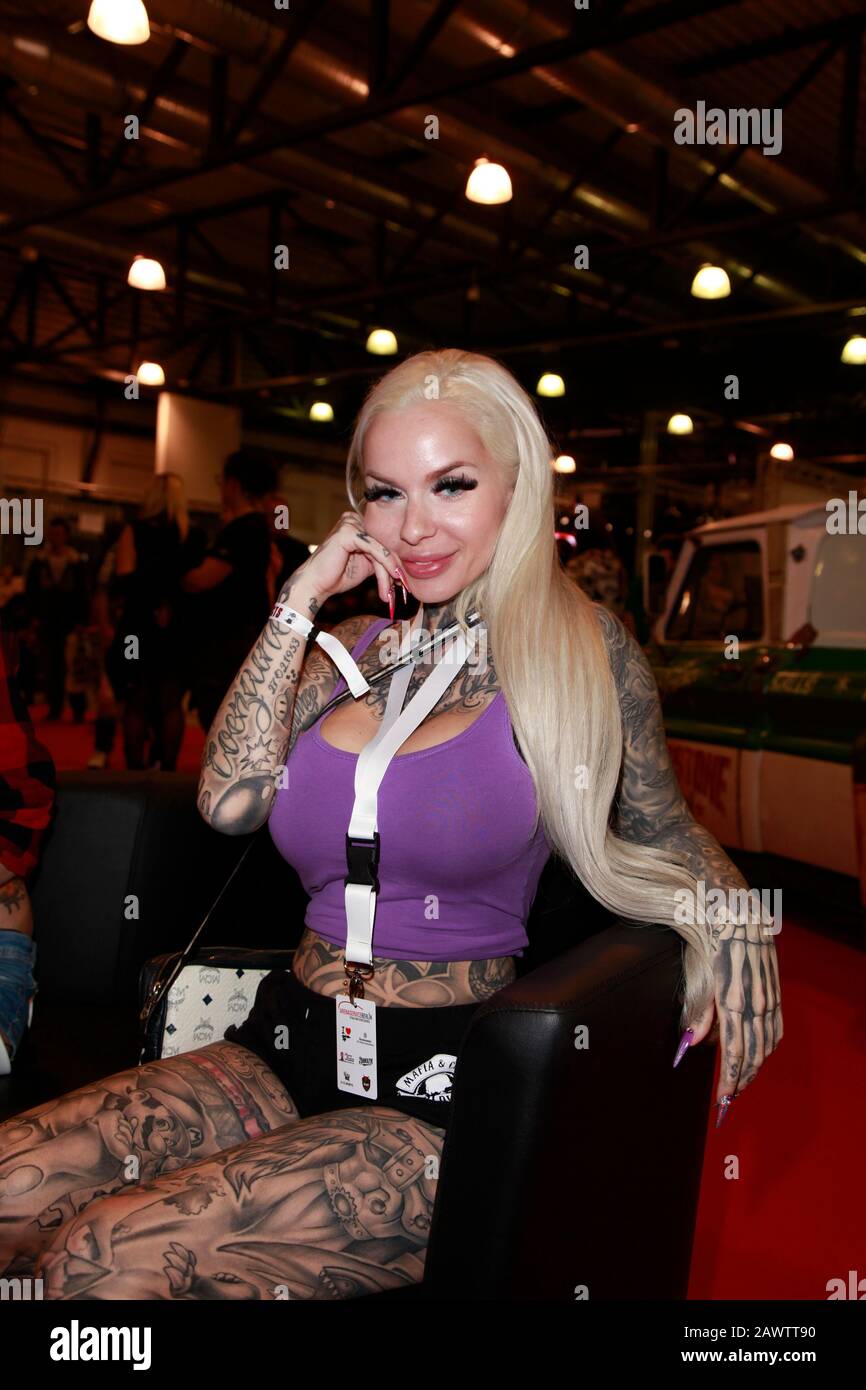 Gymgamergirl auf der Tattoo Convention in der Messehalle Dresden. Dresde, 08.02.2020 Foto de stock