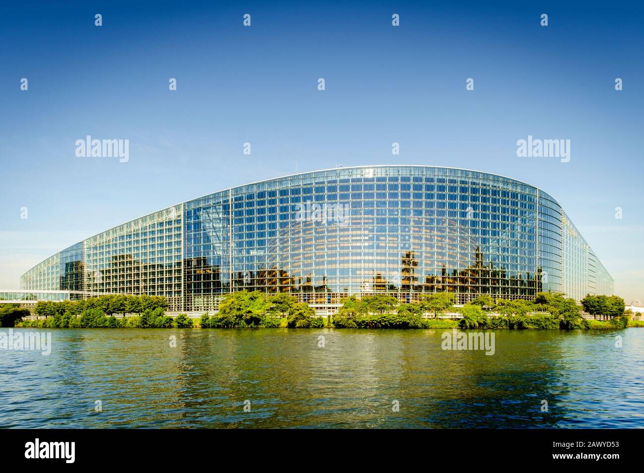 Sede del Parlamento Europeo, Estrasburgo, Francia, Europa - edificio Louise Weiss Foto de stock