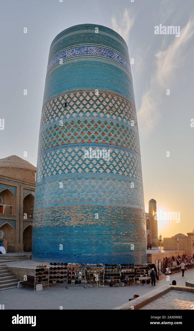 Minarete Menor De Kalta, Itchan-Kala, Khiva, Uzbekistán, Asia Central Foto de stock