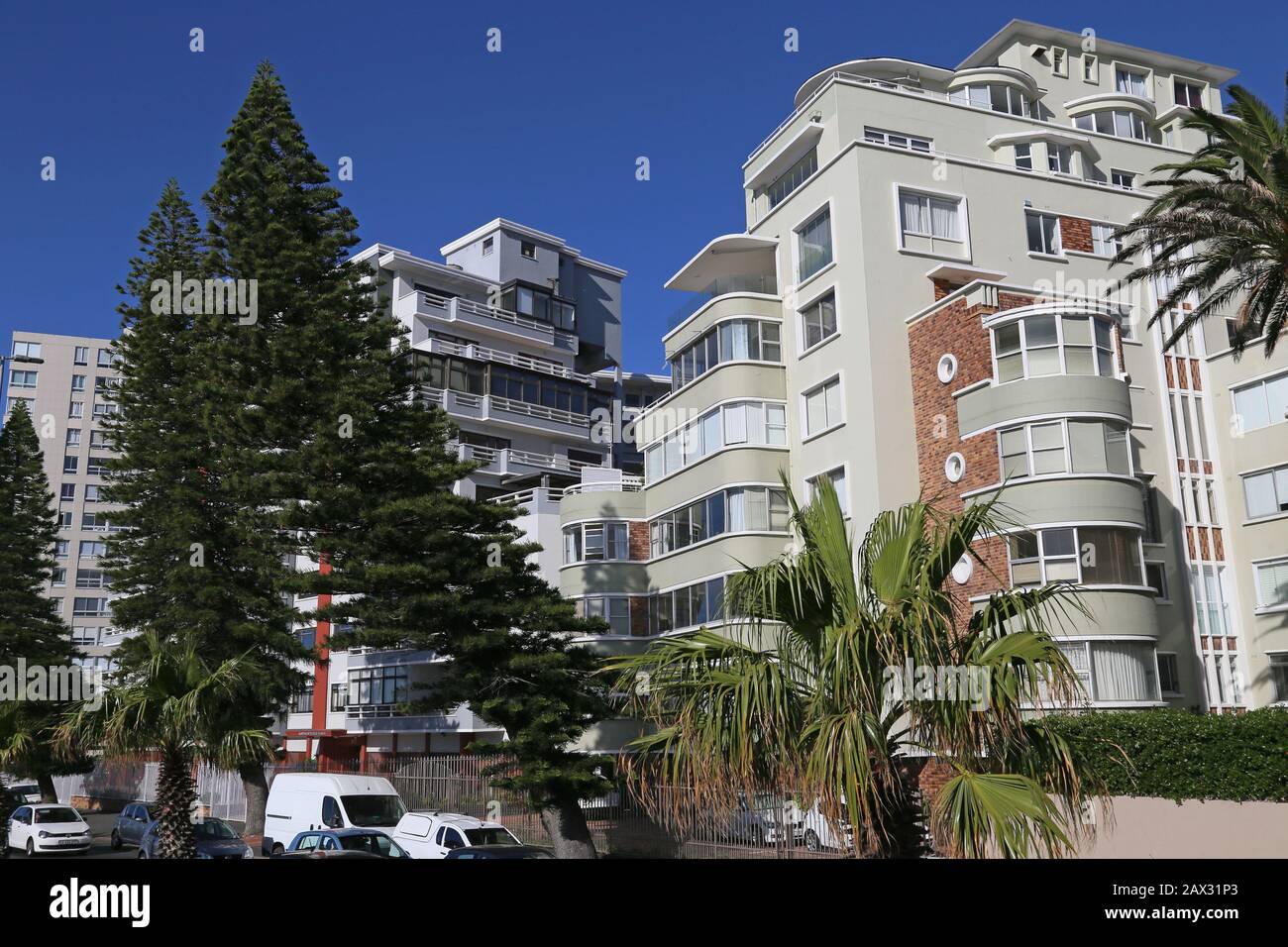 Apartamentos Frente Al Mar, Beach Road, Sea Point, Ciudad Del Cabo, Table Bay, Provincia Del Cabo Occidental, Sudáfrica, África Foto de stock