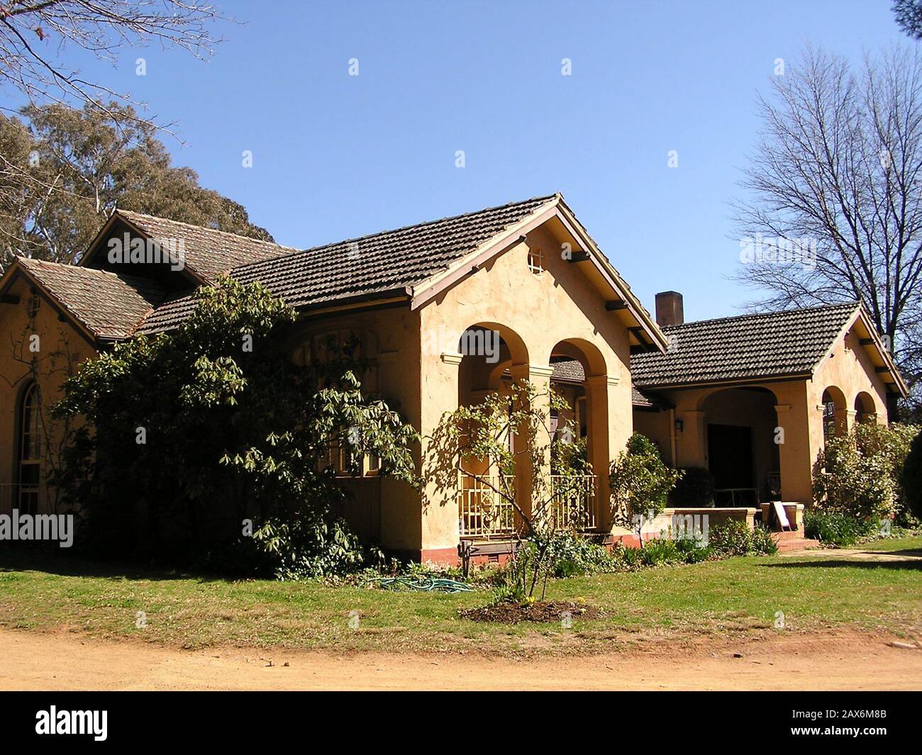 Ingles Calthorpes House En Forma Mugga Red Hill Territorio Capital Australiano Australia La Casa Fue Construida