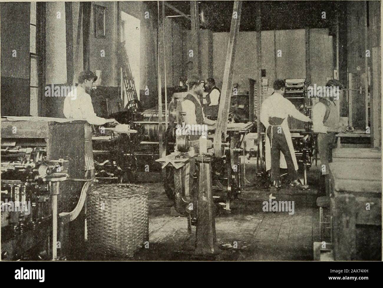 Catálogo del Hampton Normal \u0026 Agricultural Institute, en Hampton, Virginia,  para el año académico .. . y sierras de banda de buzzy y planers de poni,  máquinas de mandrinado, de mortizar y