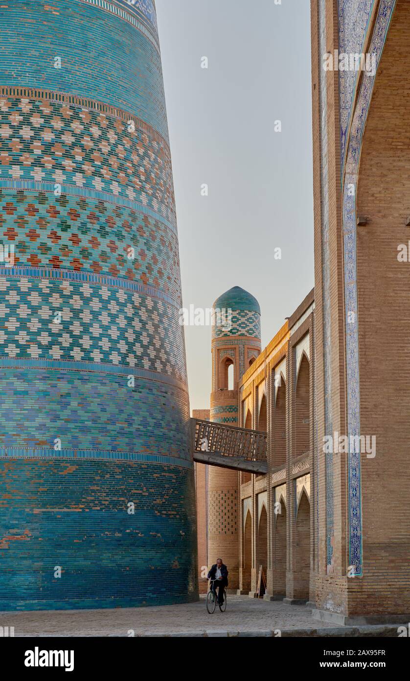 Minarete Menor De Kalta, Itchan-Kala, Khiva, Uzbekistán, Asia Central Foto de stock