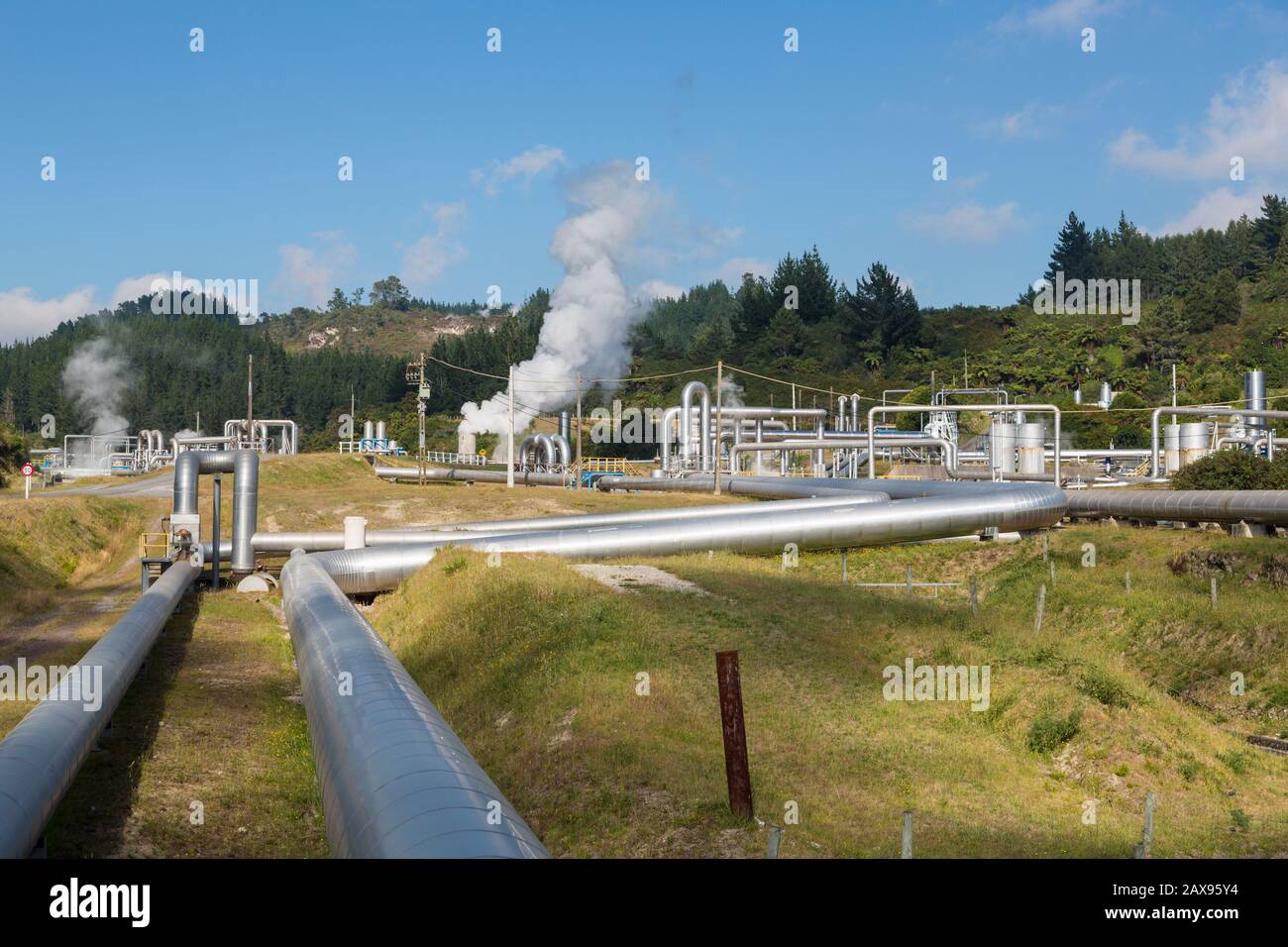 Estación de energía geotérmica de Wairakei, Nueva Zelanda Foto de stock