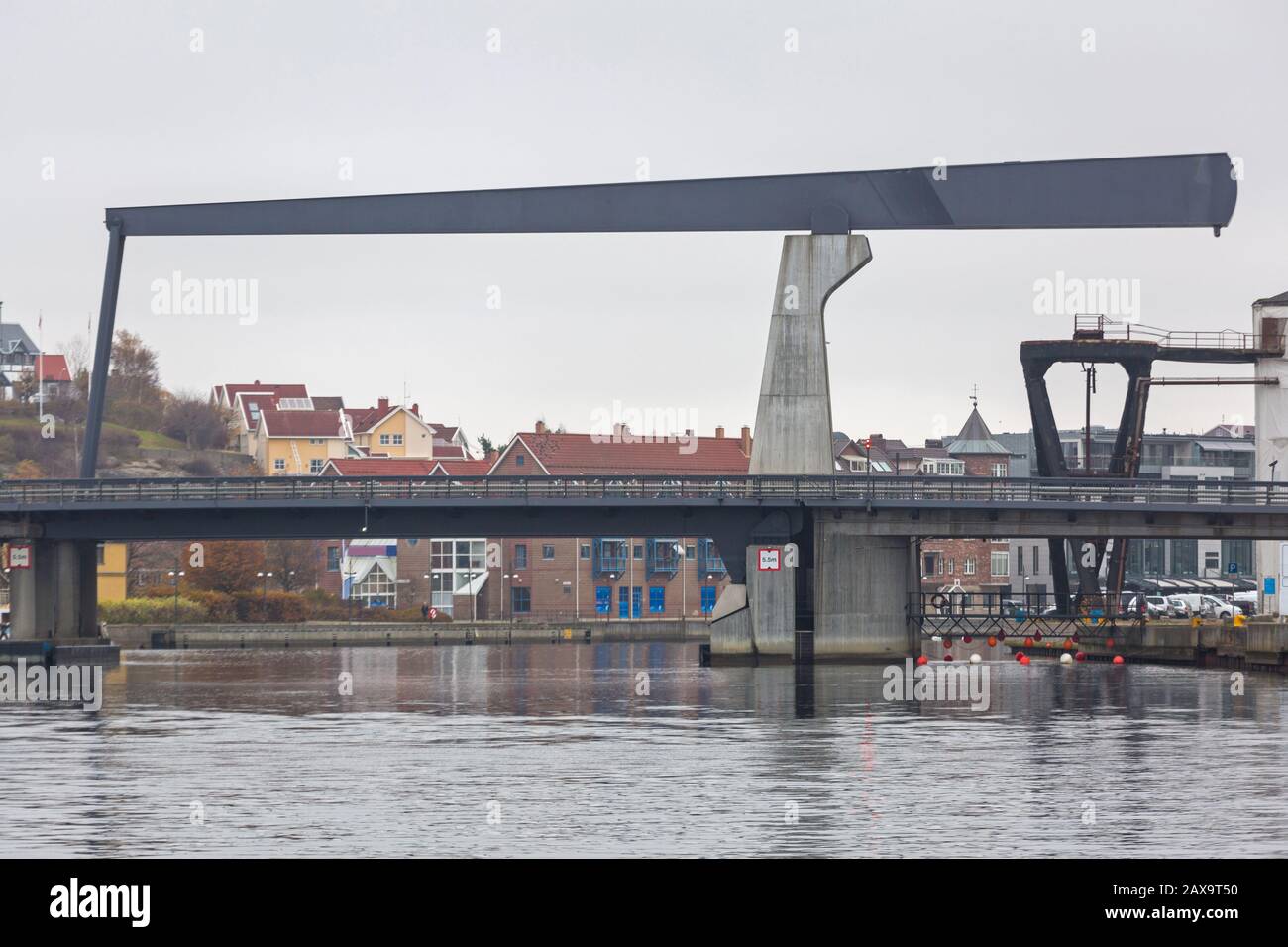Barra de acero Puente Levadizo en Fredrikstad de Noruega Foto de stock