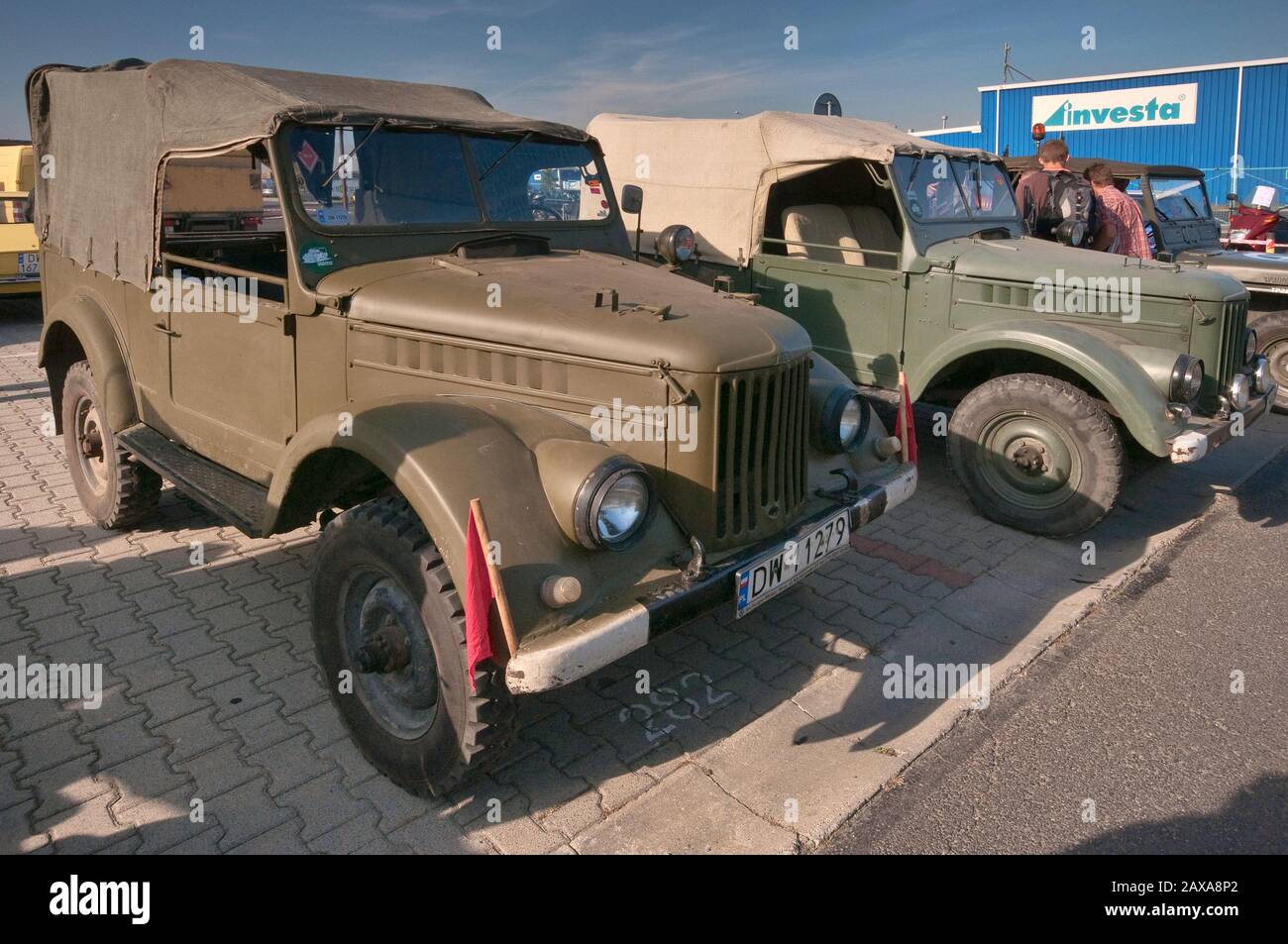GAZ-69 de 1950, camiones ligeros soviéticos, Oldtimer Bazar feria en Wroclaw, Baja Silesia, Polonia Foto de stock
