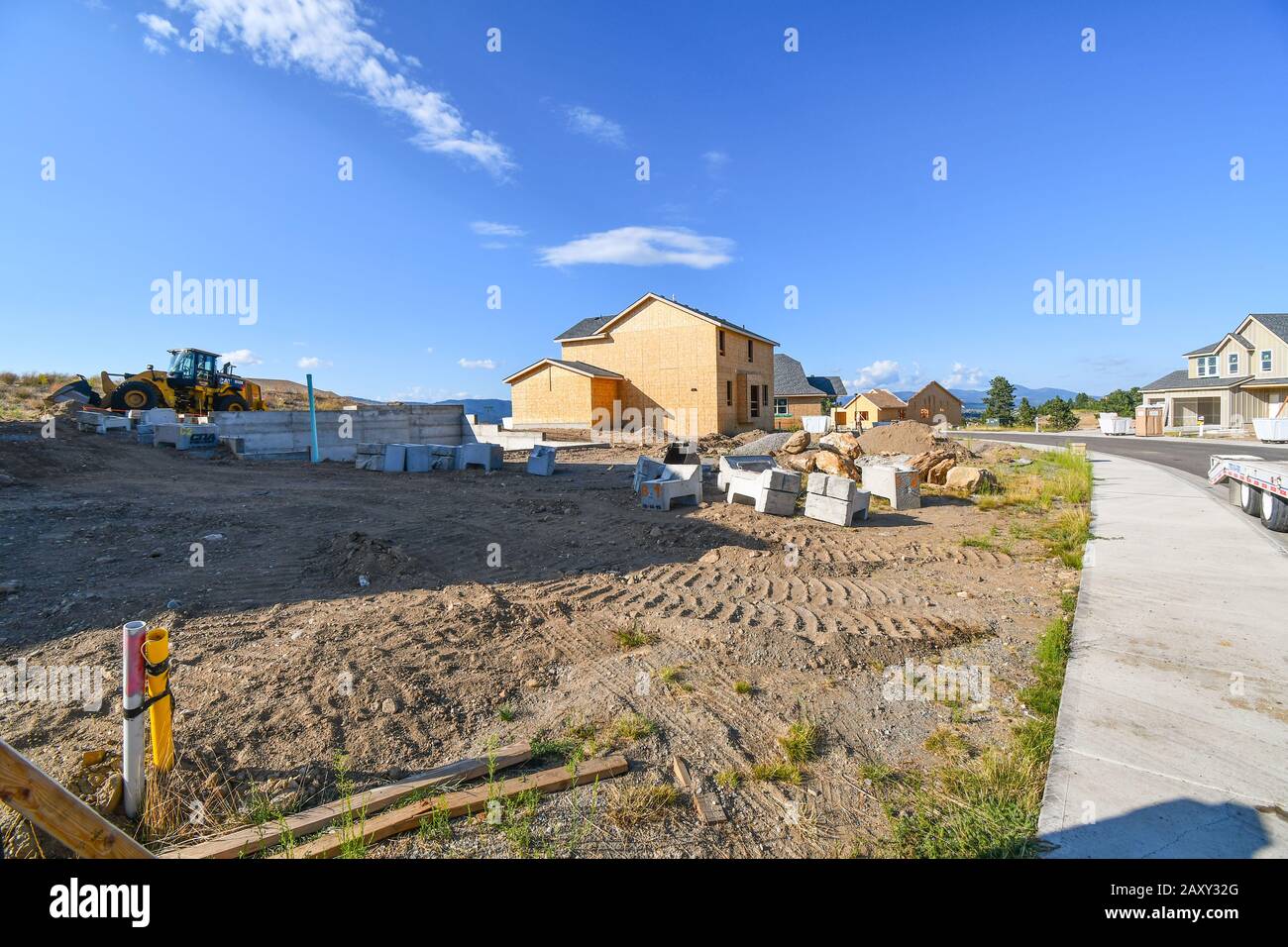 Lote de viviendas vacias fotografías e imágenes de alta resolución - Alamy