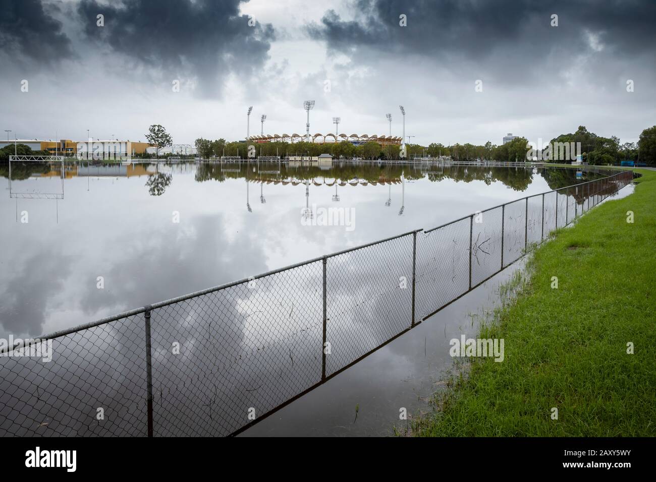 Inundación en el estadio Metricon en la Costa de Oro, Queensland, Australia Foto de stock