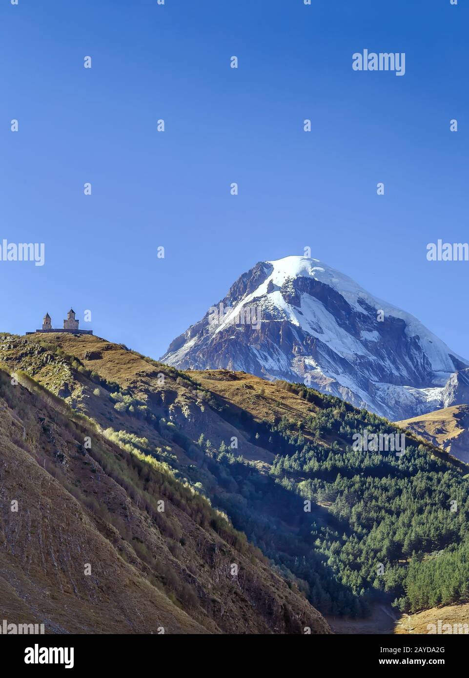 Monte Kazbek, Georgia Foto de stock