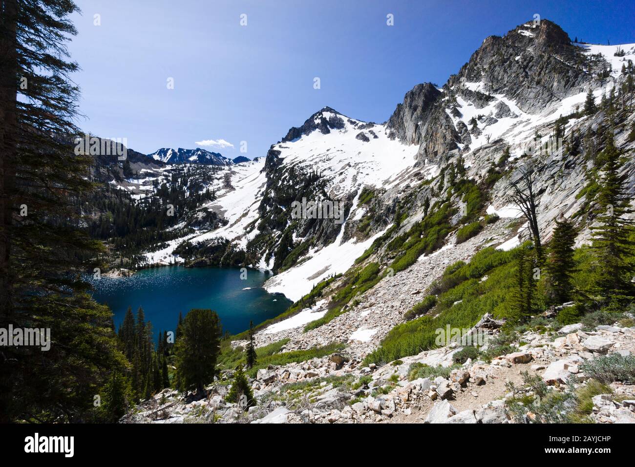 Alpine Lake, Sawtooth Wilderness, Idaho, Estados Unidos Foto de stock