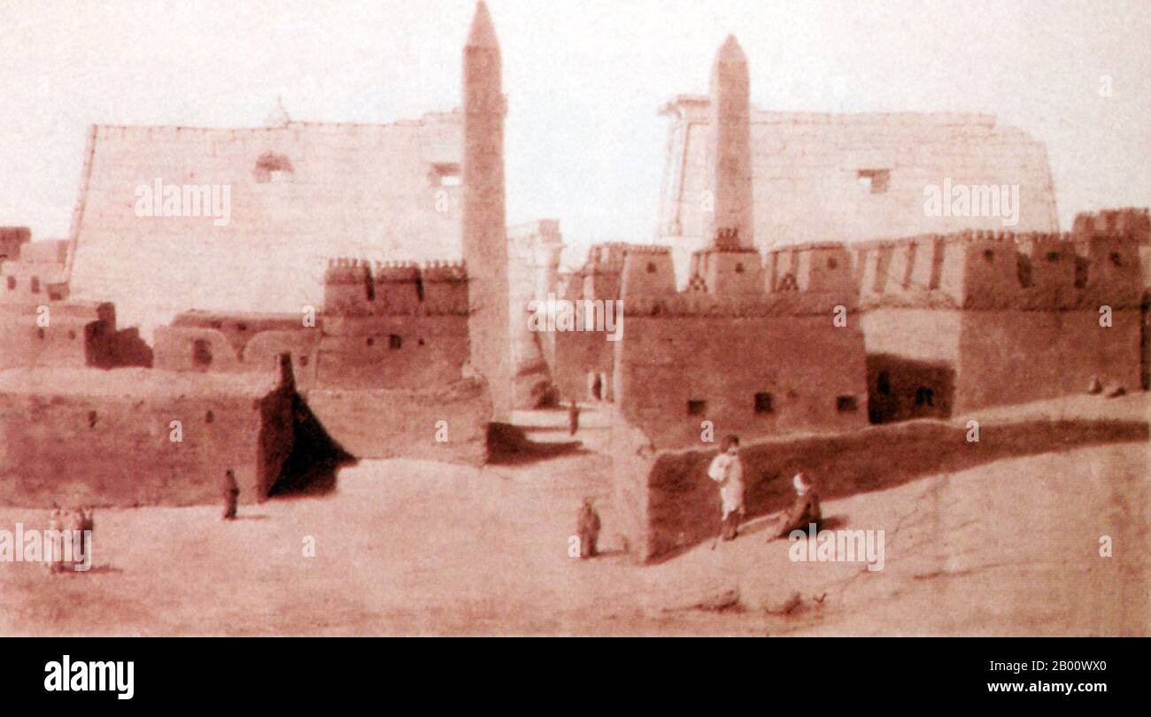 Egipto; un bosquejo del erudito británico Edward W. Lane (1801-1876) del Templo de Luxor en 1826. El obelisco de granito rosa a la derecha tiene 3,300 años y marcó la entrada al Templo de Amon. Está decorado con jeroglíficos que retratan los reinados de los faraones Ramsés II y Ramsés III El obelisco de 230 toneladas fue presentado a Francia por el virrey de Egipto, Mehemet Ali, en 1829 y ahora se encuentra en la Place de la Concorde en París. Foto de stock