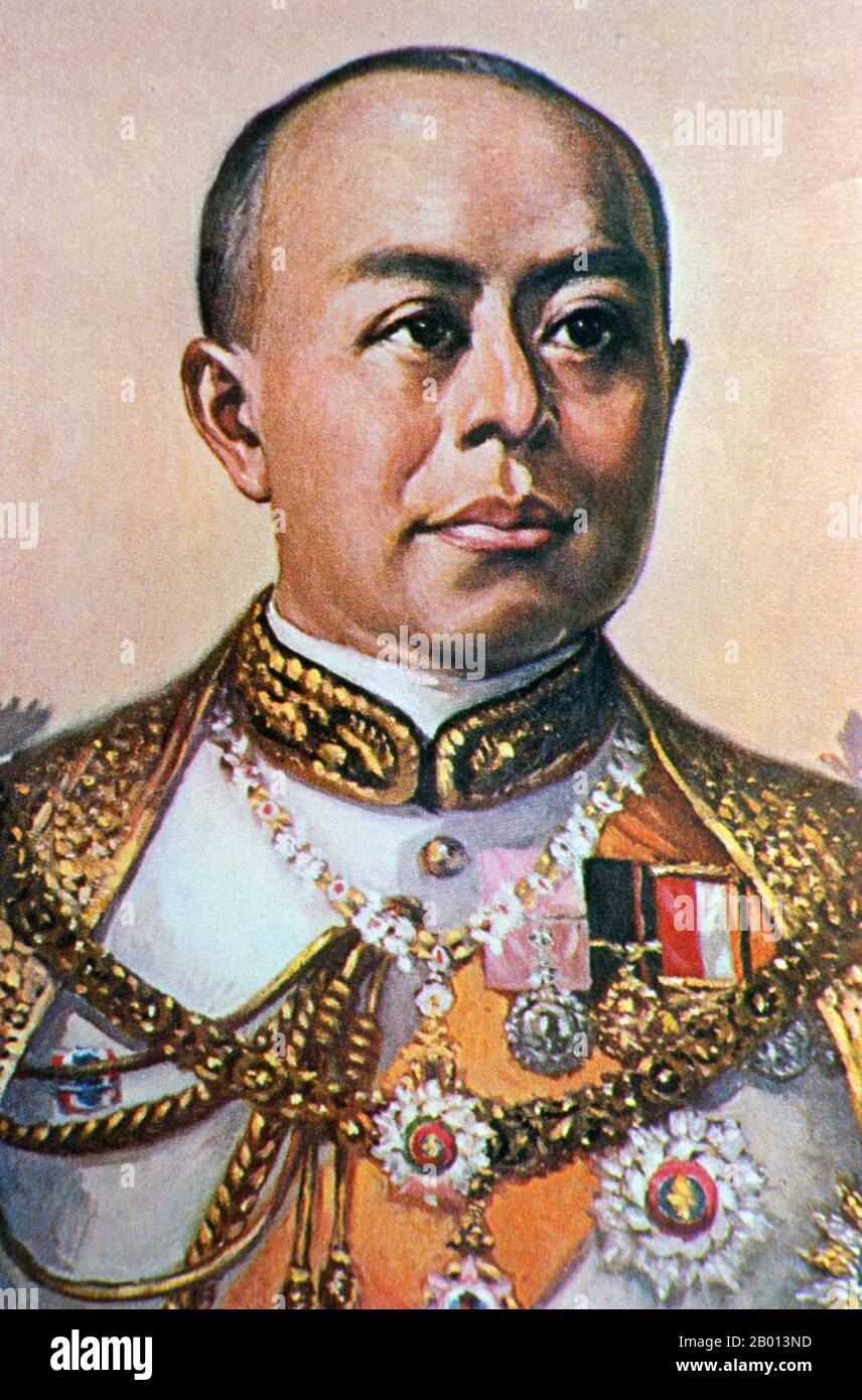 Tailandia: Rey Rama VI, Vajiravudh (1 de enero de 1881 – 25 de noviembre de 1925), 6th monarca de la dinastía Chakri. Óleo sobre pintura de lienzo, principios del siglo 20th. Phra Bat Somdet Phra Poramentharamaha Vajiravudh Phra Mongkut Klao Chao Yu Hua, o Phra Bat Somdet Phra Ramathibodi Si Sintharamaha Vajiravudh Phra Mongkut Klao Chao Yu Hua, o Rama VI, fue el sexto monarca de la Casa de Siam, bajo el gobierno de Chakri, desde 1910 hasta la muerte de Chakri. Vajiravudh es conocido por sus esfuerzos para crear y promover el nacionalismo siamés. Su reinado se caracterizó por el movimiento de Siam hacia la democracia. Foto de stock